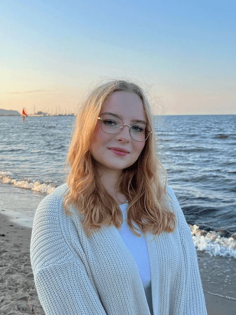 mgr Julia Danilkiewicz - zdjęcie profilowe